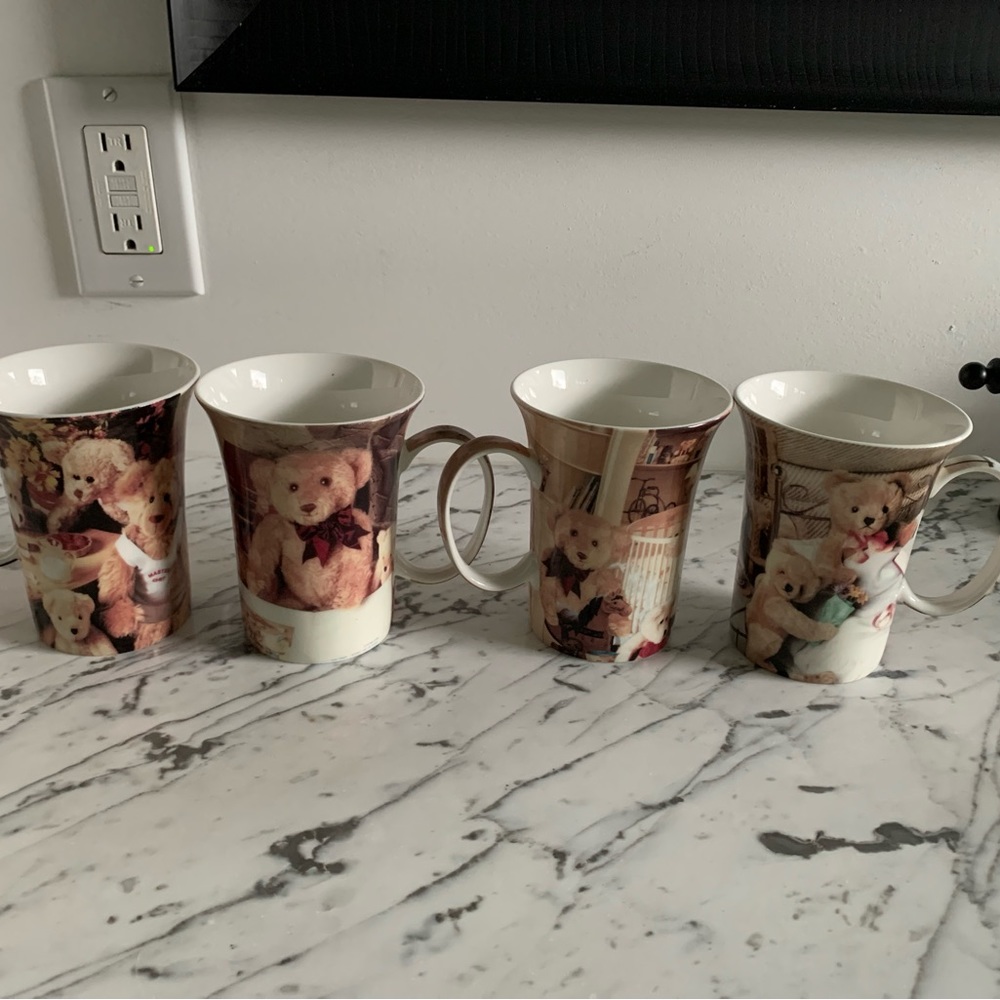 McIntosh Teddy Bear Mugs 4